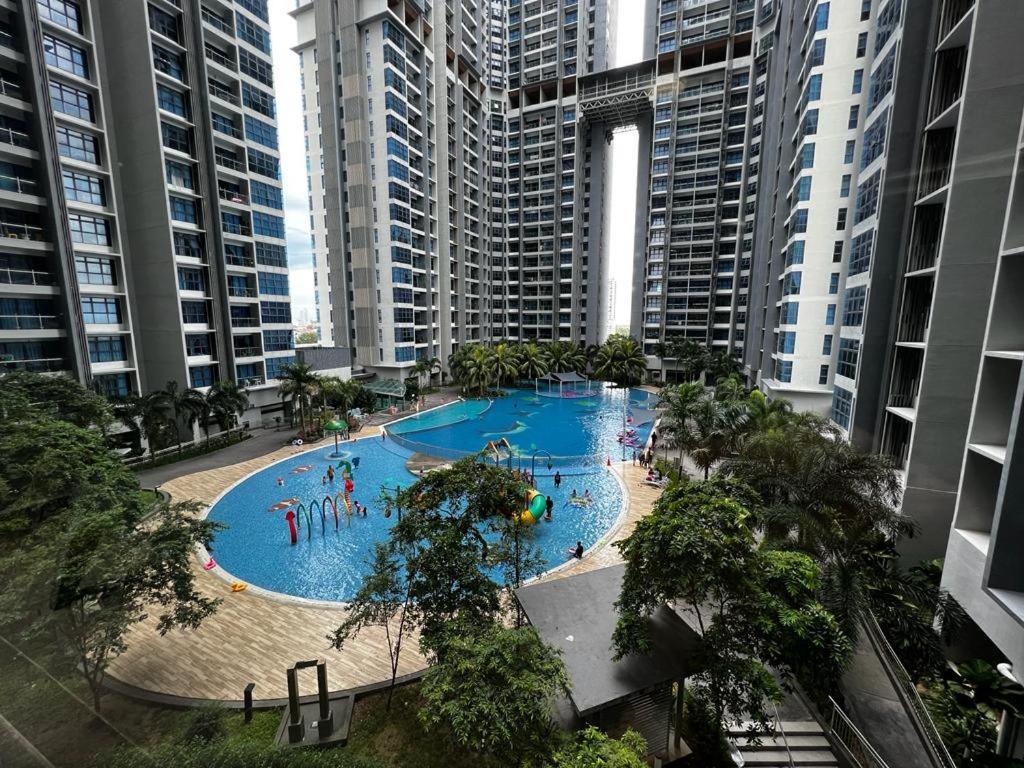 Apartment Happy @ Atlantis Residences Pool View *