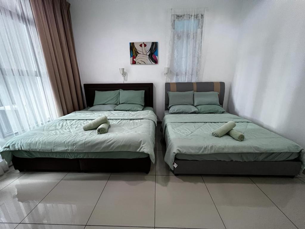 Happy @ Atlantis Residences Pool View Apartment Malacca